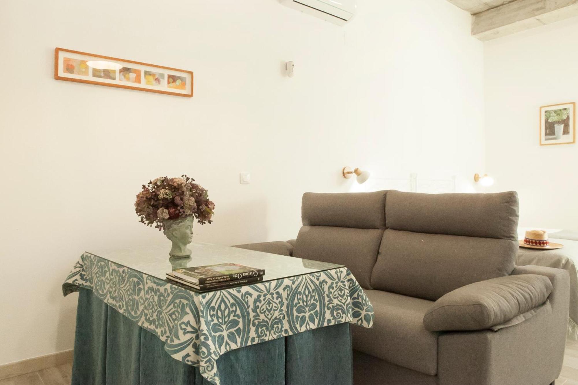 Rg Hospital Valme Appartement *